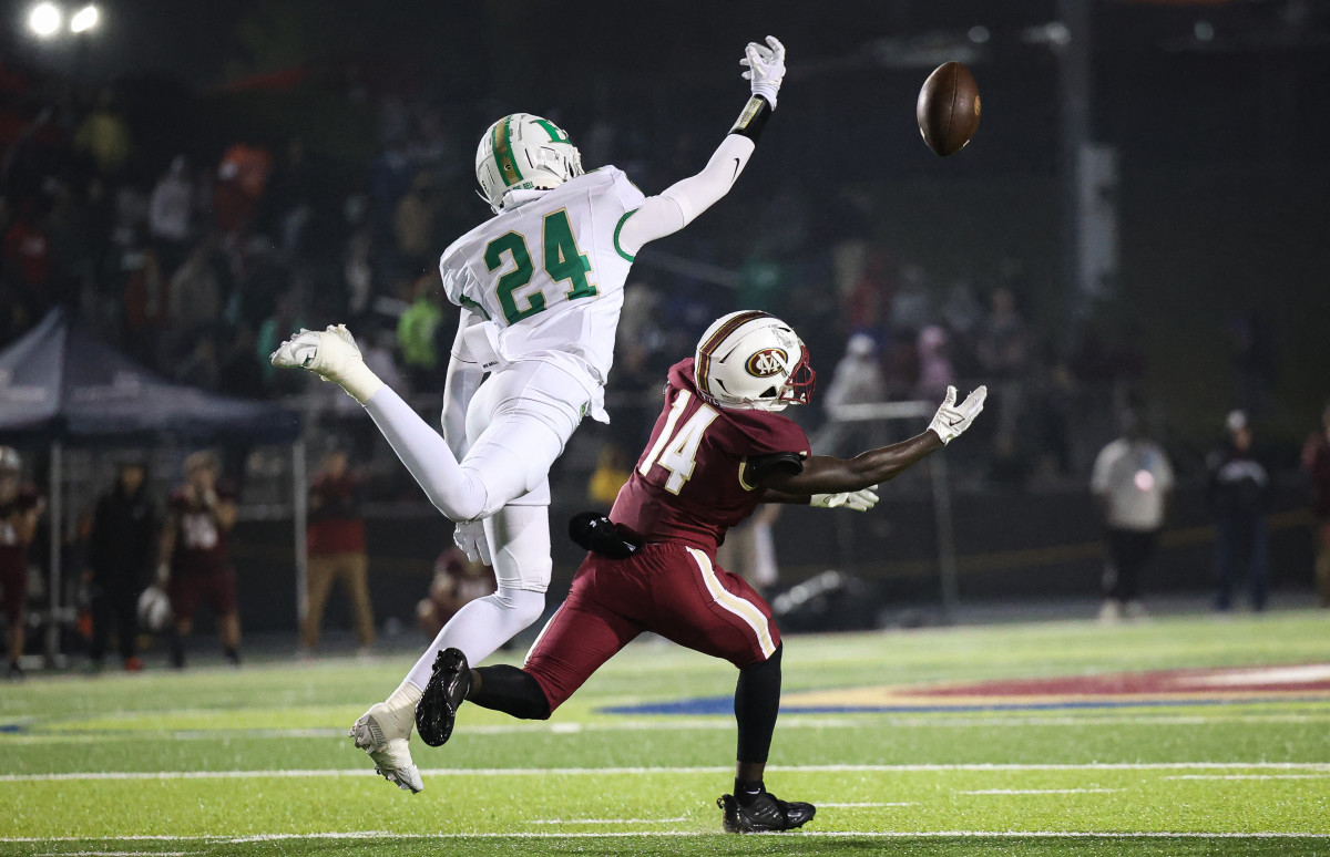 Buford vs Mill Creek Football - Colin Hubbard - 10-13-2023 -3014